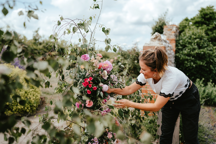 Online floristry school career change course